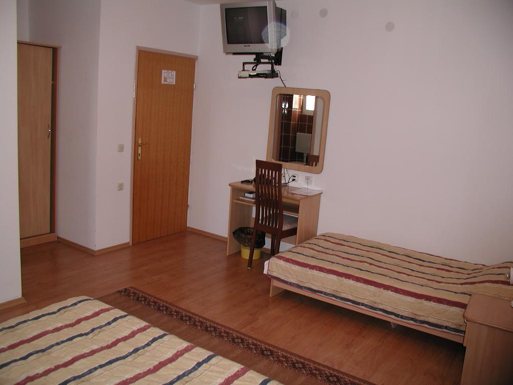 Hotel Tony Pag Town Habitación foto